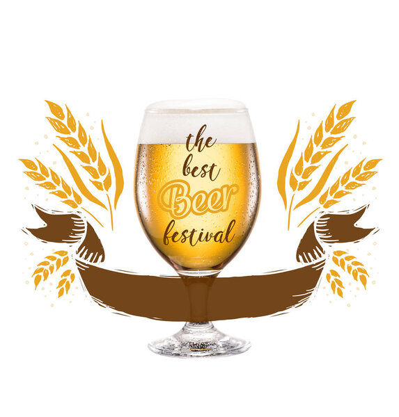 Стакан пива с пеной
