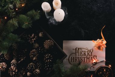 mevcut ve Noel süsleri