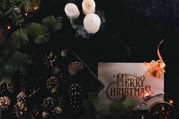 Decoraciones presentes y navideñas — Foto de Stock