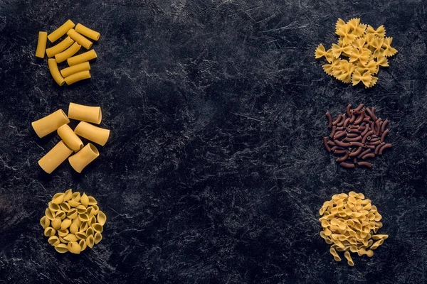 Various raw pasta — Stock Image Various raw pasta Stock Picture