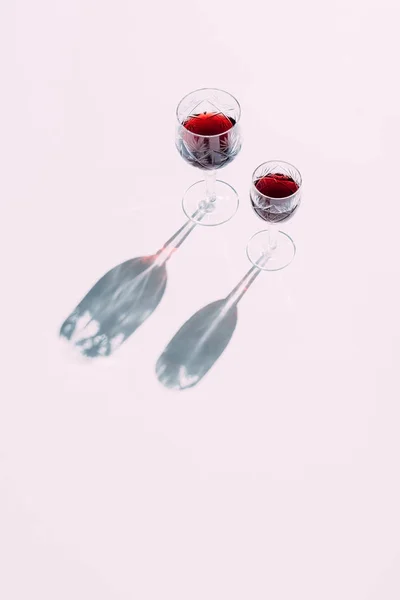 Två glas vin — Stockfoto