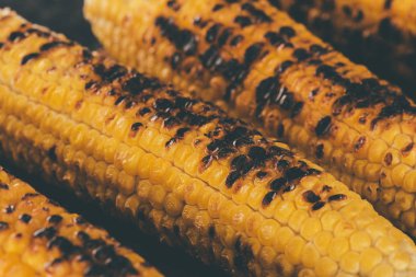 ızgara corncobs