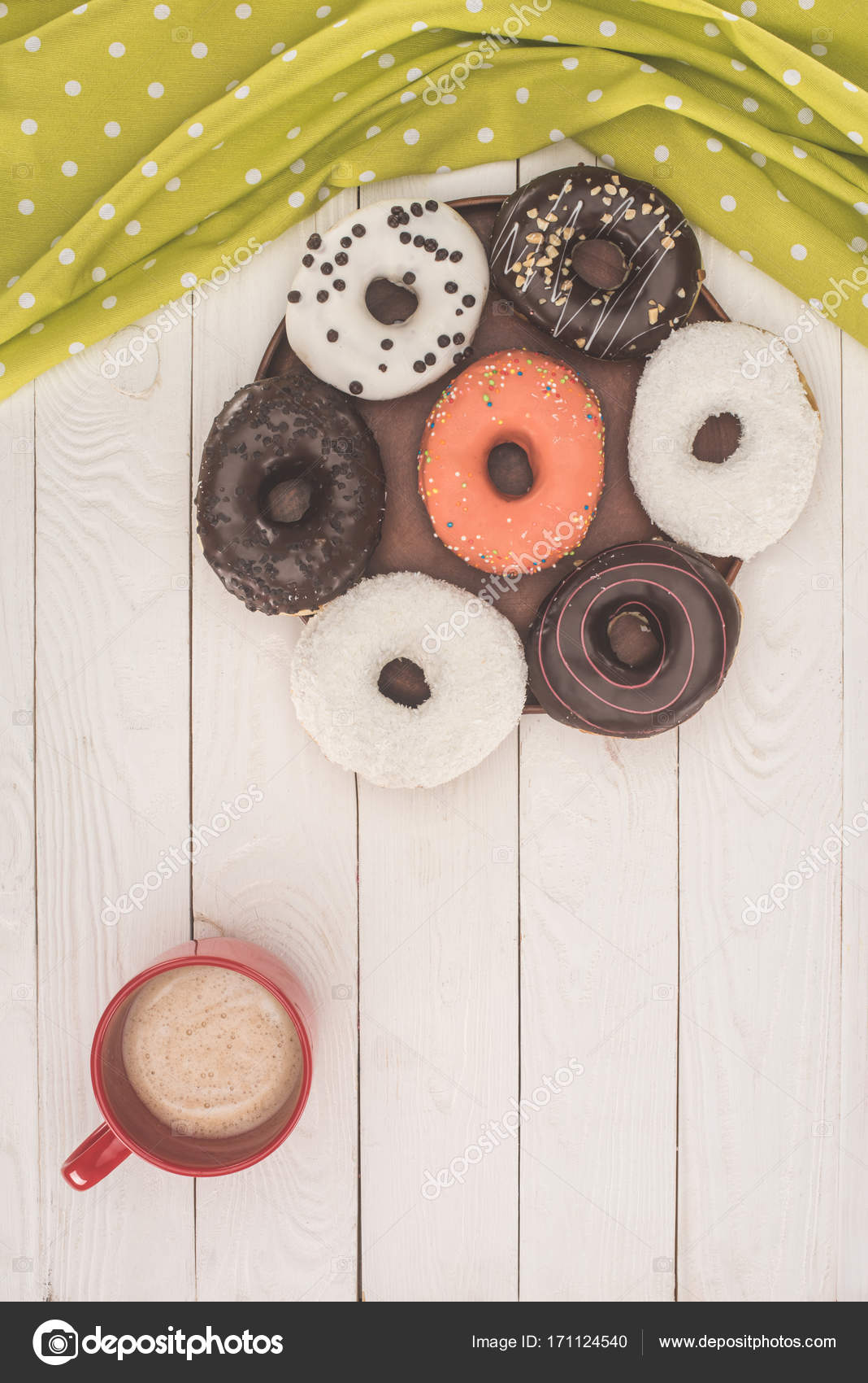Doughnuts and coffee — Stock Photo © VadimVasenin #171124540