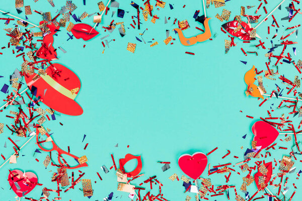 конфетти и праздничный декор
