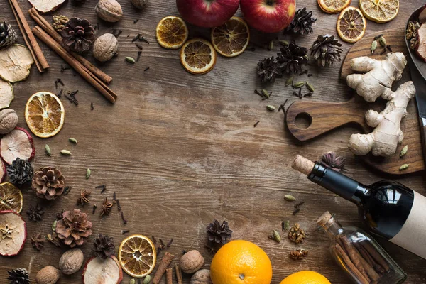 Ingredients for homemade mulled wine — Stock Photo, Image