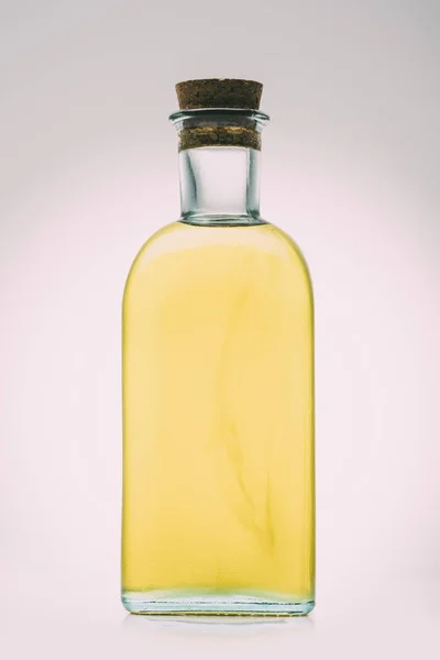 Aceite de oliva botella — Foto de Stock