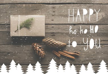 Çam kozalakları ile Noel hediye