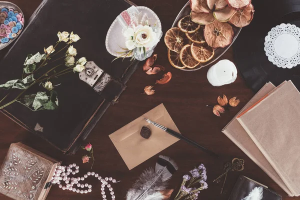 Bovenaanzicht Van Retro Objecten Houten Achtergrond — Stockfoto