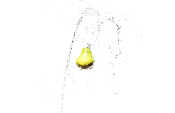 Fresh Ripe Pear Water Splashes Isolated White — Stock Photo, Image