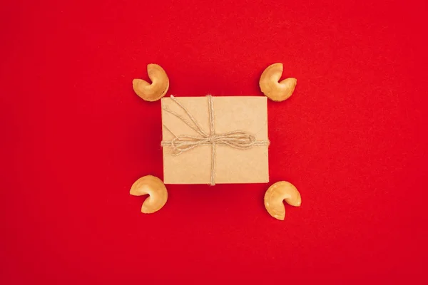 Top View Delicious Chinese Fortune Cookies Box Wrapped Kraft Paper — Stock Photo, Image