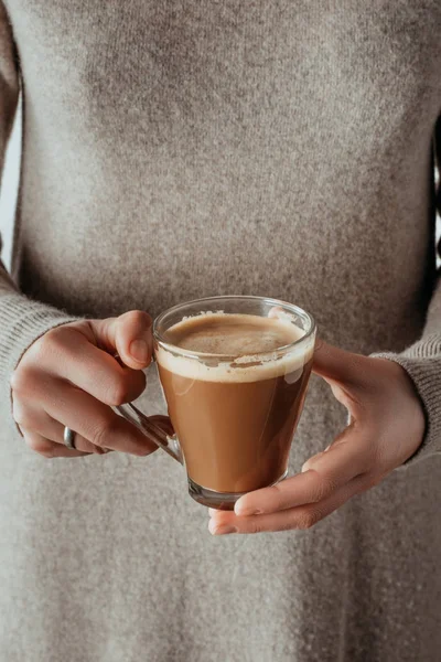 Close Partial View Woman Holding Glass Cup Coffee Grey — Stock Photo, Image