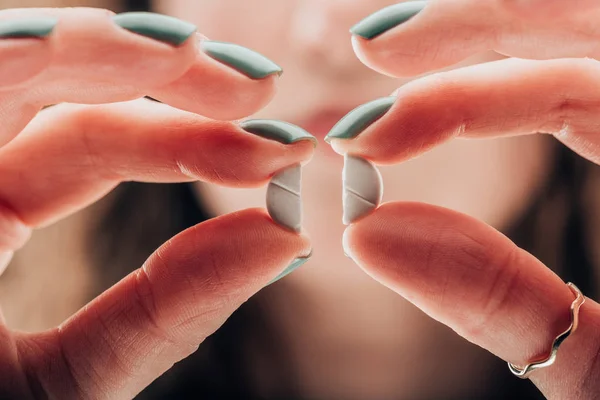 Partial View Woman Showing Crashed Pill Hands — Stock Photo, Image