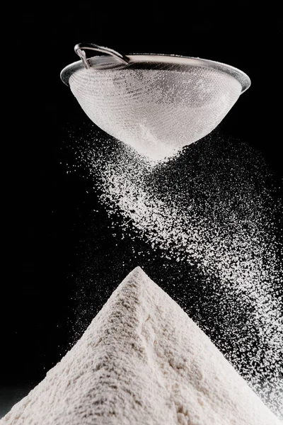 Flour Falling Sieve Pile Isolated Black — Stock Photo, Image