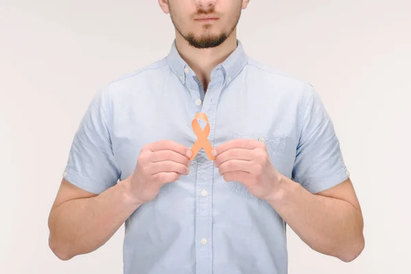 オレンジ白血病 多発性硬化症 Rsd 意識リボン白で隔離を持つ男の部分的なビュー — ストック写真