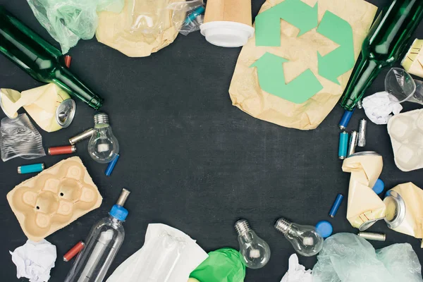 Quadro Vários Tipos Lixo Com Sinal Reciclagem Preto — Fotografia de Stock