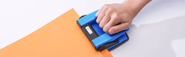 Panoramic Shot Woman Using Holepunch White Background — Stock Photo, Image