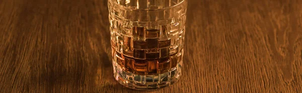 Panoramic Shot Brandy Textured Glass Wooden Table — Stock Photo, Image