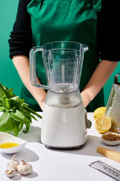 Cropped View Woman Standing Pesto Sauce Raw Ingredients Food Processor — Stock Photo, Image