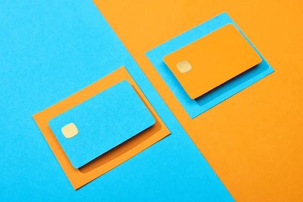 Kleurrijke Lege Creditcards Blauwe Oranje Achtergrond — Stockfoto