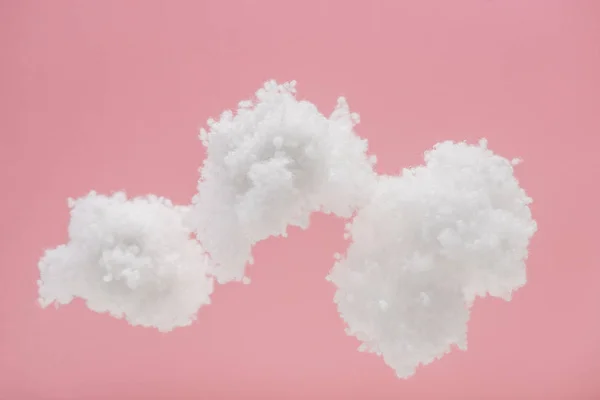 Nuvens Fofas Brancas Feitas Algodão Isolado Rosa — Fotografia de Stock