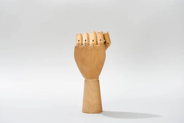 Mano Bambola Legno Con Ombra Sfondo Grigio — Foto Stock