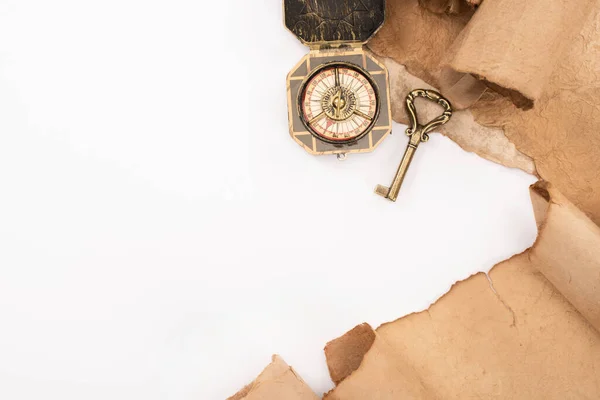 Top View Vintage Key Compass Aged Paper Isolated White — Stock Photo, Image