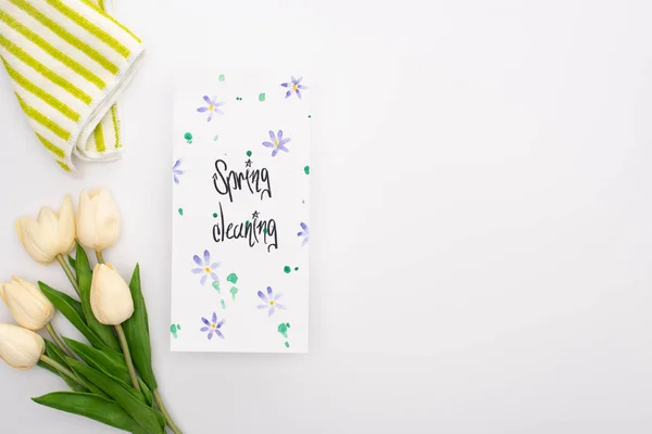Top View Spring Tulips Towel Spring Cleaning Card White Background — Stock Photo, Image
