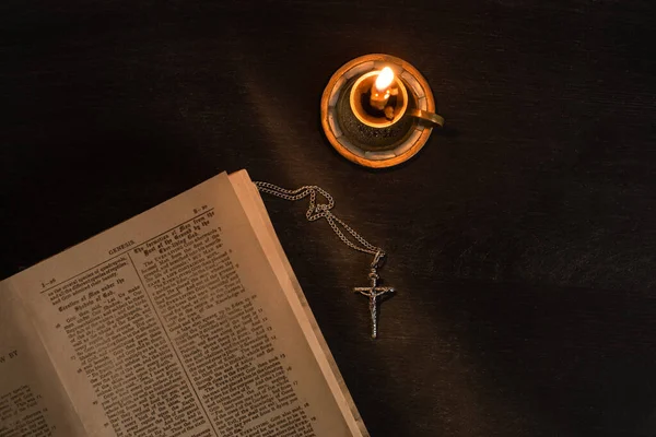 Kyiv Ukraine January 2020 Top View Open Holy Bible Cross — ストック写真