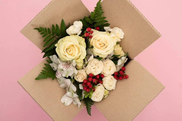 Top View Bouquet Flowers Cardboard Box Pink Background — Stock Photo, Image