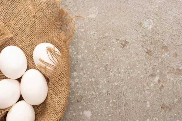 Top View White Chicken Eggs Sackcloth Grey Cement Background — Stock Photo, Image