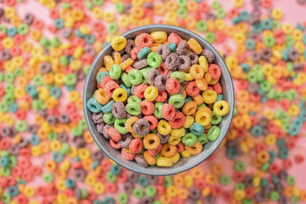 Foco Seletivo Cereais Pequeno Almoço Coloridos Brilhantes Tigela — Fotografia de Stock