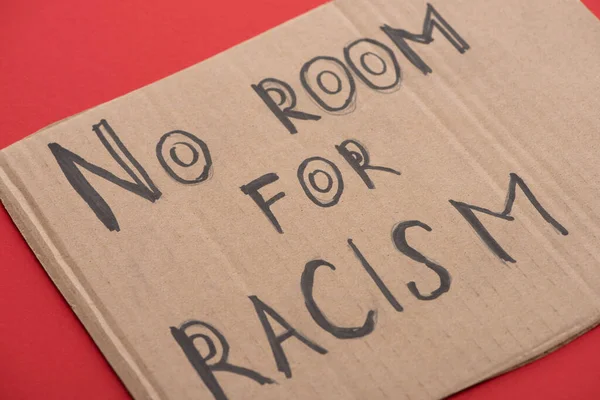 Carton Placard Say Room Racism Lettering Red Background — Stock Photo, Image