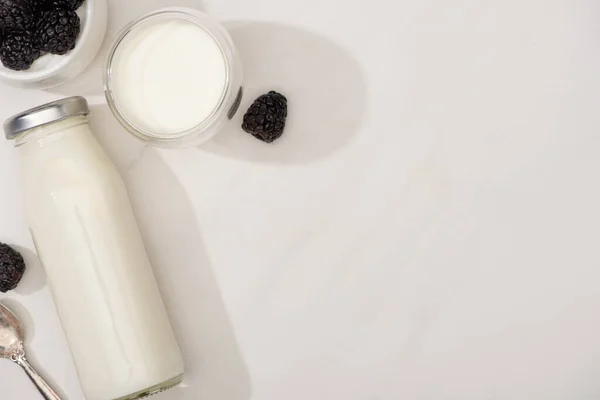 Top View Bottle Glass Homemade Yogurt Blackberries White Background — Stock Photo, Image