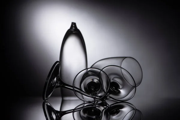Vidrios Transparentes Afilados Rotos Oscuridad — Foto de Stock