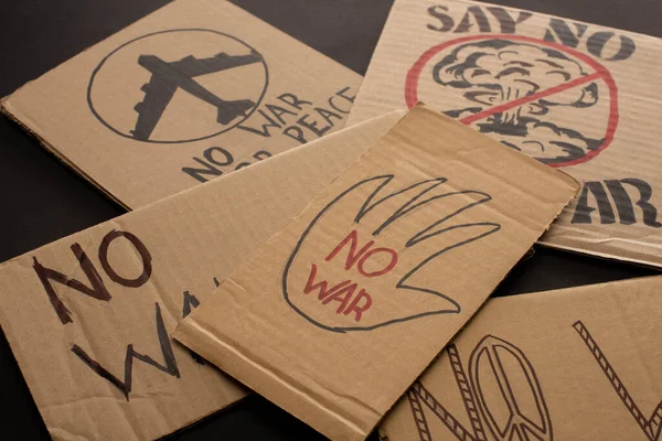 Cardboard Placards War Lettering Black Background — Stock Photo, Image