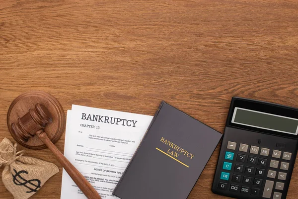 Top View Calculator Bankruptcy Law Book Documents Money Bag Gavel — Stock Photo, Image