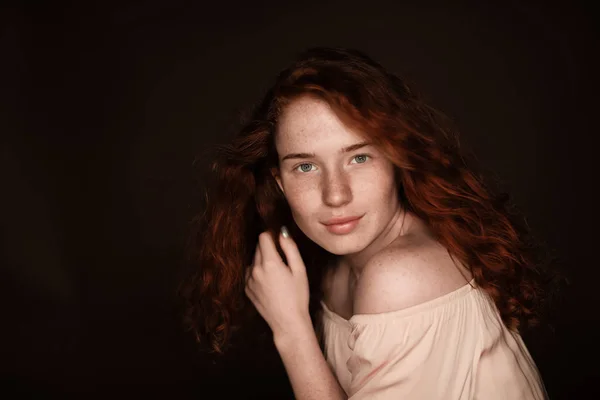 Sensual redhead woman — Stock Photo