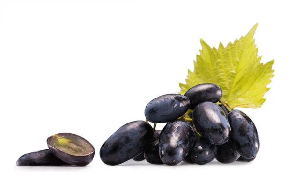 Кластер свіжого винограду — стокове фото