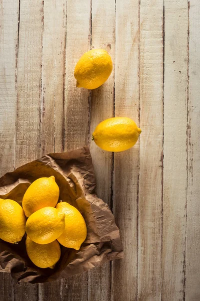 Fresh lemons — Stock Photo