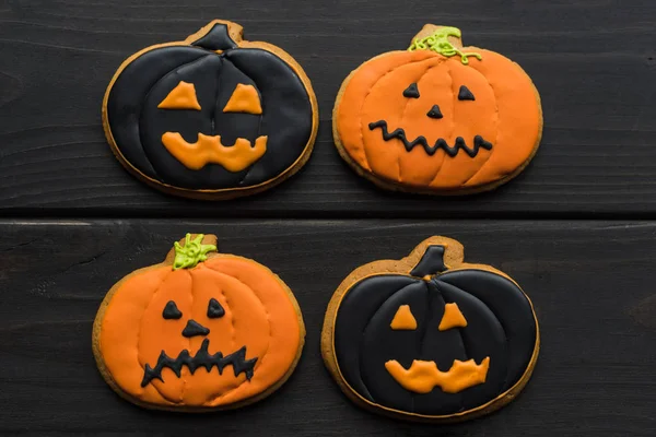 Homemade halloween cookies — Stock Photo