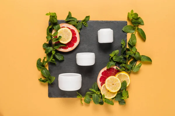 Organic citrus cream — Stock Photo