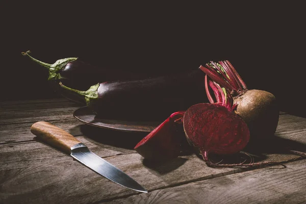 Ripe vegetables on table — Stock Photo