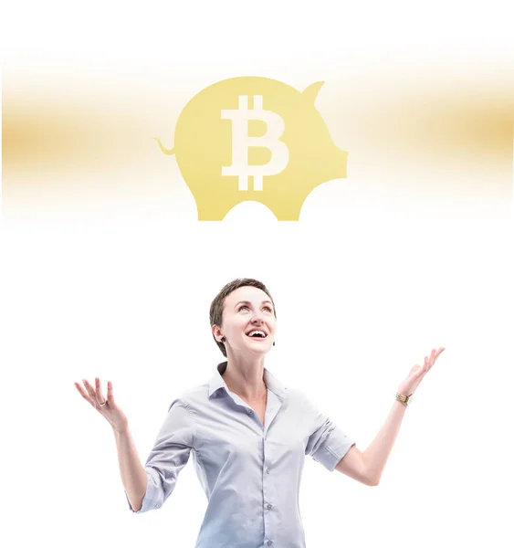 Empresária com símbolo bitcoin — Fotografia de Stock