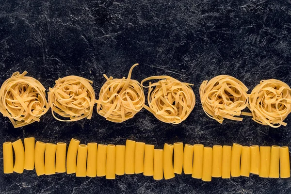 Zwei Arten von Pasta — Stockfoto