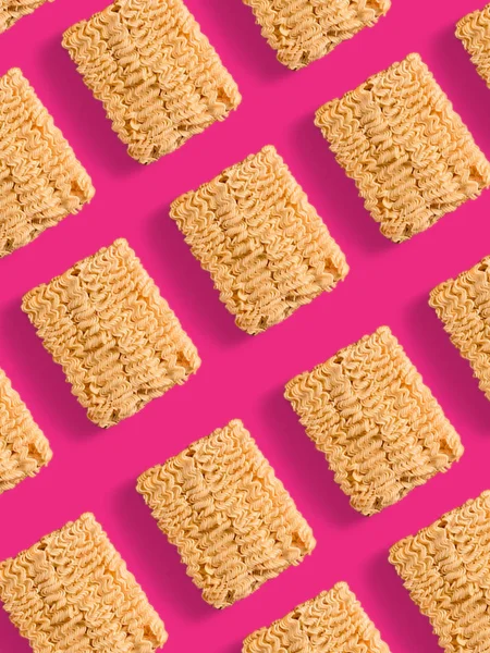 Composición de fideos instantáneos - foto de stock