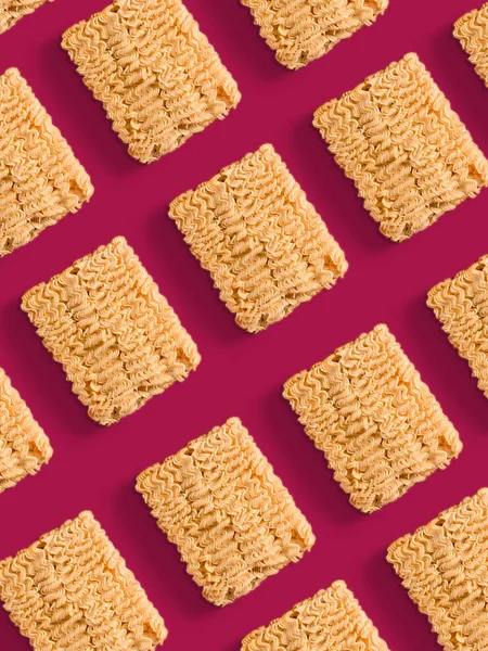 Composición de fideos instantáneos - foto de stock