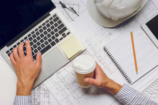 Architect working on laptop — Stock Photo