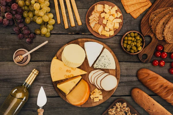 Assortment of cheese types — Stock Photo