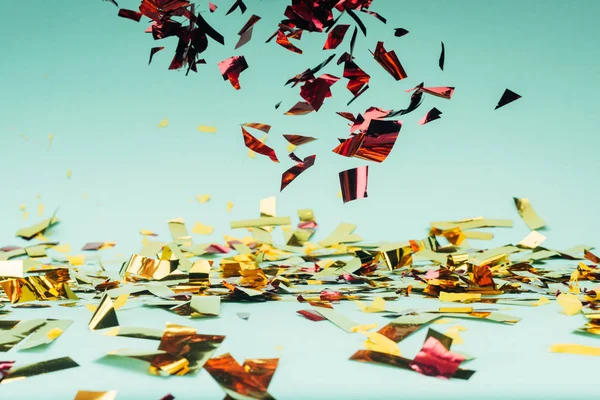 Falling confetti — Stock Photo