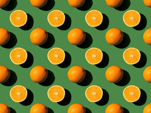 Fresh oranges — Stock Photo